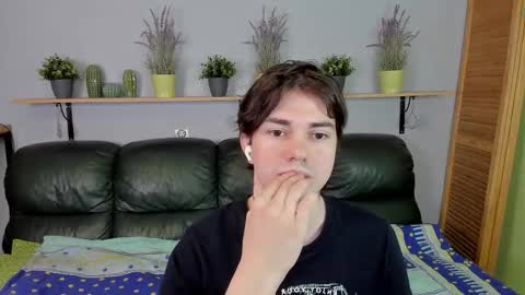 Edgar online show from 15, 12, 2025