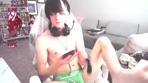 Snapshot of edgetwink chatting on 29, 12, 2024 EdgeTwink online show from 29, 12, 2024