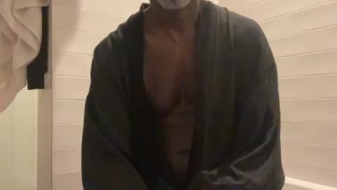 Snapshot of edgingdaddy chatting on 29, 11, 2025 Dad online show from 29, 11, 2025