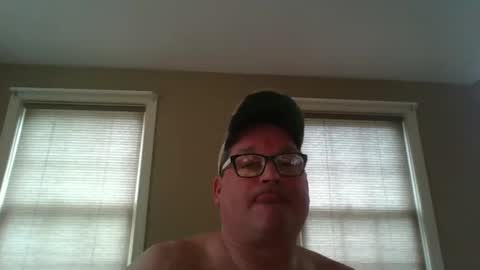 Snapshot of edgingthewood chatting on 16, 12, 2024 edgingthewood online show from 16, 12, 2024