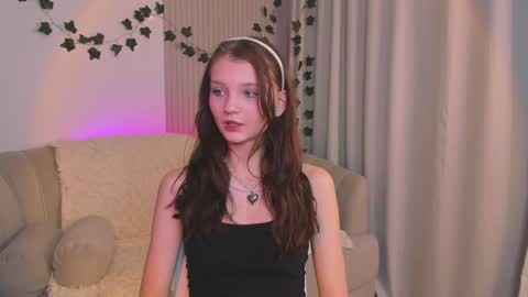 Snapshot of edithgalpin chatting on 1, 2, 2025 Lisa online show from 1, 2, 2025