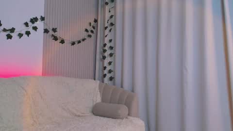 Snapshot of edithgalpin chatting on 25, 2, 2025 Lisa online show from 25, 2, 2025