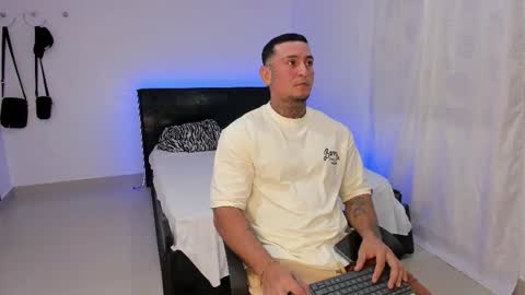 Snapshot of eduar_wild chatting on 9, 2, 2026 Eduar Wild online show from 9, 2, 2026