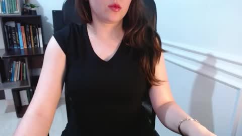 eduard_amun online show from 10, 2, 2026