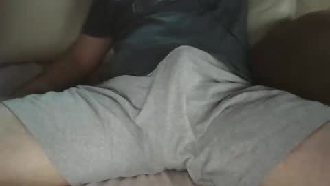 Snapshot of edw963 chatting on 18, 1, 2025 edw963 online show from 18, 1, 2025