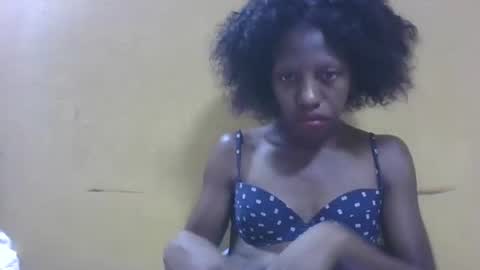 edwige770943 online show from 18, 4, 2026