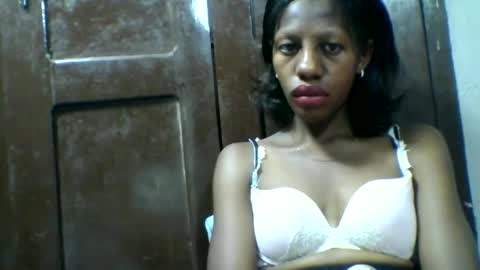 edwige770943 online show from 28, 4, 2026