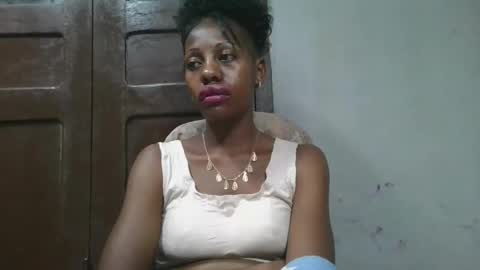 Snapshot of edwige770943 chatting on 4, 6, 2026 edwige770943 online show from 4, 6, 2026