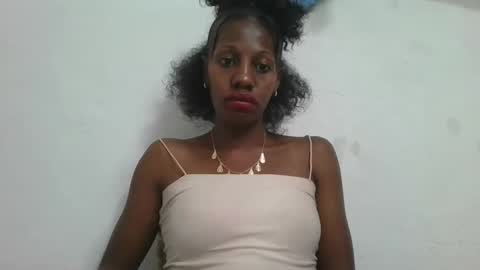 Snapshot of edwige770943 chatting on 7, 6, 2026 edwige770943 online show from 7, 6, 2026