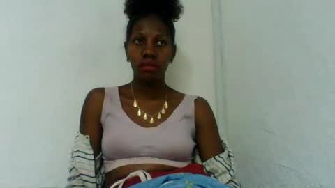 Snapshot of edwige770943 chatting on 13, 6, 2026 edwige770943 online show from 13, 6, 2026