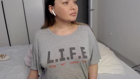 eelena4kiss online show from 16, 2, 2025