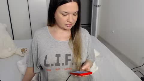 Snapshot of eelena4kiss chatting on 25, 2, 2025 eelena4kiss online show from 25, 2, 2025