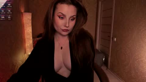 Snapshot of eesmaaarr chatting on 5, 2, 2026 eesmaaarr online show from 5, 2, 2026