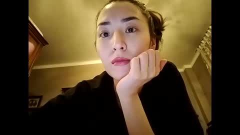 Effy online show from 18, 1, 2025