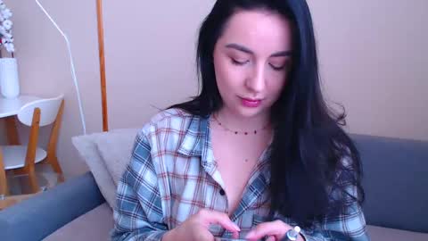 Effy online show from 17, 12, 2024