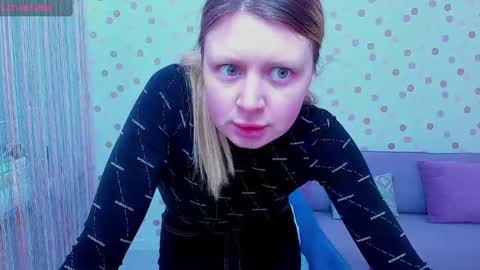 Effy online show from 17, 2, 2025