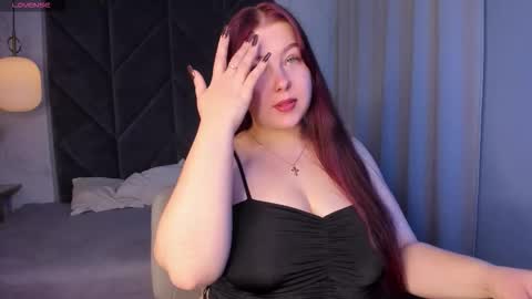 Snapshot of effyblush chatting on 26, 10, 2025 Effy online show from 26, 10, 2025