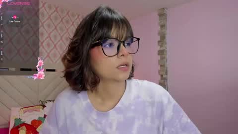  E F F Y  online show from 4, 12, 2024