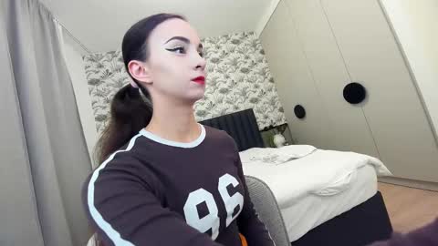 Erik and Alice online show from 2, 3, 2025