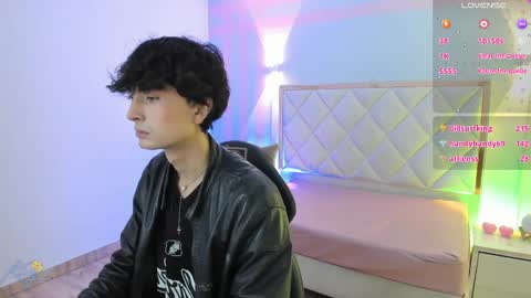 eidan_tay online show from 13, 4, 2026