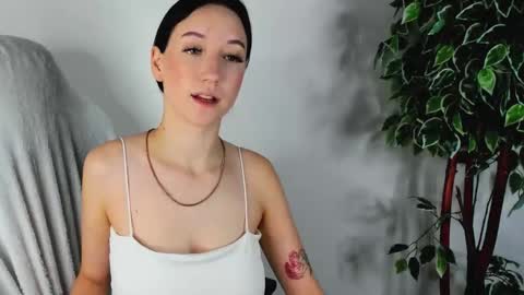 Snapshot of eileenmoores chatting on 20, 9, 2025 eileenmoores online show from 20, 9, 2025
