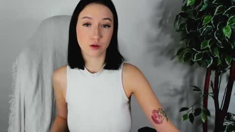 Snapshot of eileenmoores chatting on 26, 9, 2025 eileenmoores online show from 26, 9, 2025