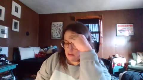 Snapshot of eilidh90 chatting on 17, 12, 2025 eilidh 3 online show from 17, 12, 2025