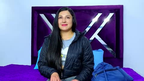 eimy__cute online show from 10, 11, 2025