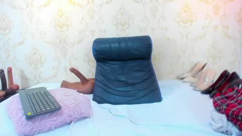 Snapshot of eimy_robertss chatting on 30, 4, 2026 Eimy online show from 30, 4, 2026