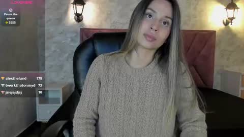 Snapshot of eimy_rose1 chatting on 6, 7, 2026 Eimy rose online show from 6, 7, 2026