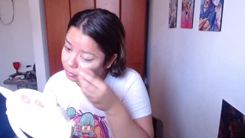 Snapshot of eimy_saenzz chatting on 21, 11, 2025 eimy_saenzz online show from 21, 11, 2025