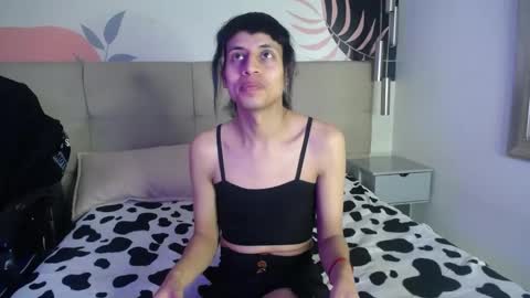 Eimyflorian online show from 2, 3, 2025