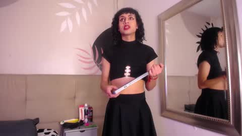 Eimyflorian online show from 8, 3, 2025