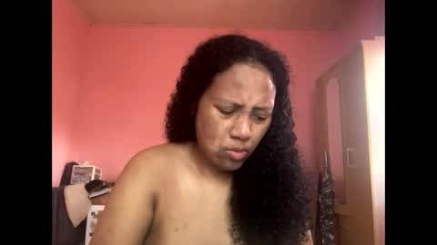 Eirondra Valeen online show from 9, 2, 2026