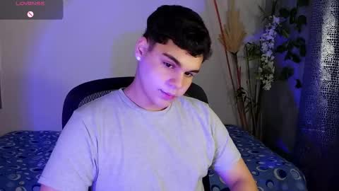 Eithan online show from 10, 3, 2026