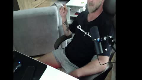 Snapshot of ejakules chatting on 7, 6, 2026 ejakules online show from 7, 6, 2026
