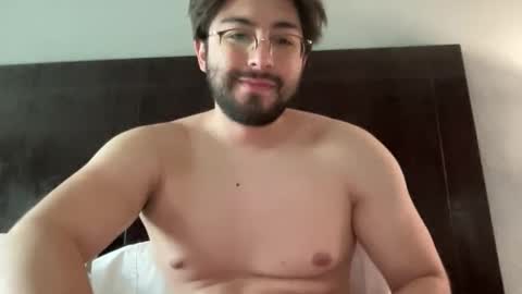 Snapshot of el_bonbon_rico chatting on 11, 4, 2026 el bonbon rico online show from 11, 4, 2026