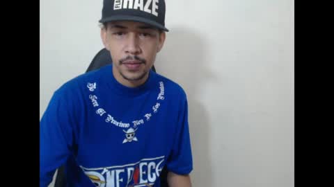 Instagram BelowAbajo online show from 12, 7, 2026