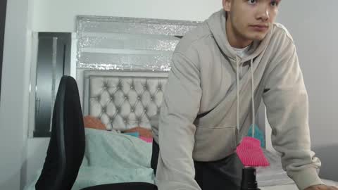 Snapshot of el_principee chatting on 12, 3, 2025 el_principee online show from 12, 3, 2025