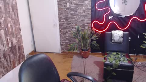 Snapshot of ela_foxyy chatting on 6, 12, 2024 ELA online show from 6, 12, 2024