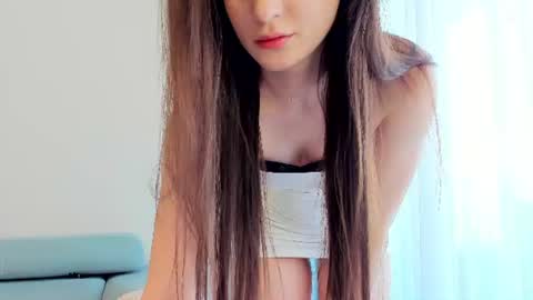 Snapshot of elaanna chatting on 7, 7, 2026 Ela online show from 7, 7, 2026