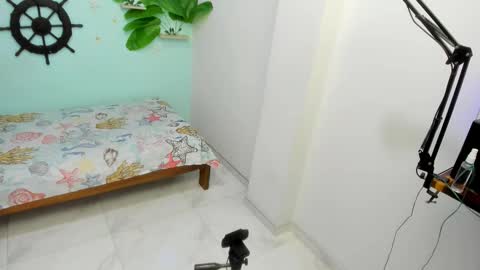 Snapshot of eladyrous98 chatting on 2, 2, 2026 ladi online show from 2, 2, 2026