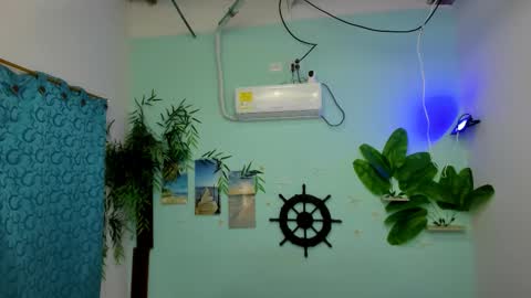 Snapshot of eladyrous98 chatting on 22, 2, 2026 ladi online show from 22, 2, 2026