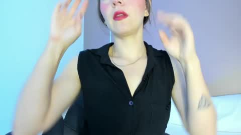 E L A I A online show from 1, 4, 2026