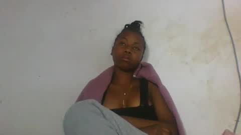 Snapshot of elalia1234 chatting on 24, 9, 2025 elalia1234 online show from 24, 9, 2025