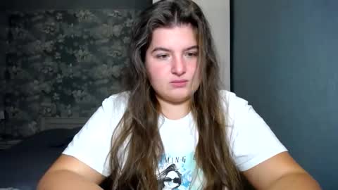 Elanis online show from 21, 11, 2025