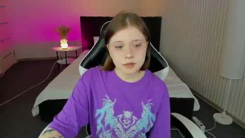 Elly online show from 7, 7, 2026