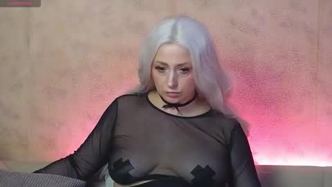 elarasable online show from 18, 2, 2026