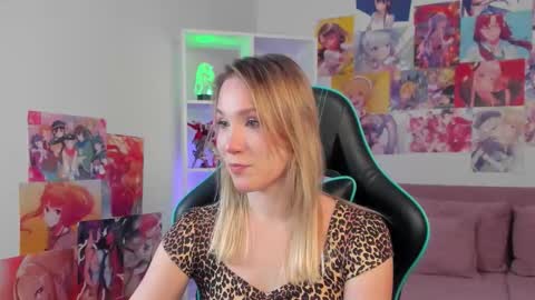 elaravoltage online show from 18, 3, 2026