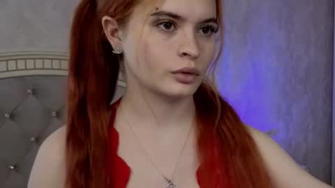 elariscrowe online show from 17, 6, 2026